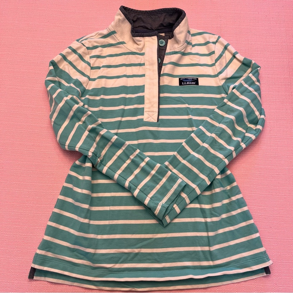 L.L. Bean Pullover - like new